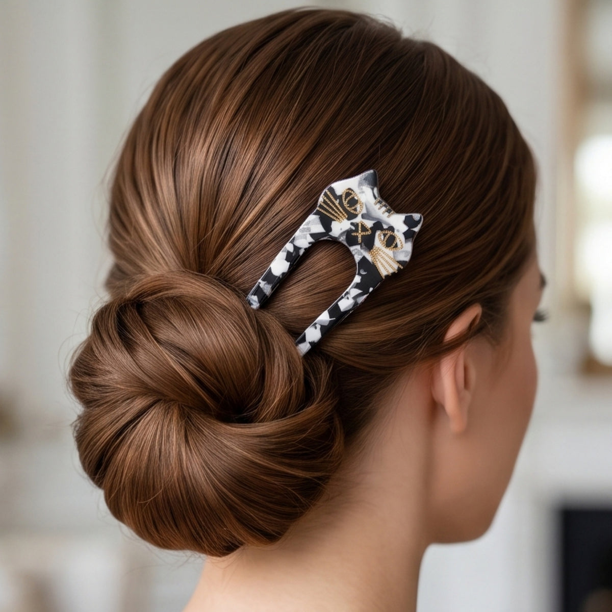 Black & White Marble Cat Double-Prong Acetate Hair Fork