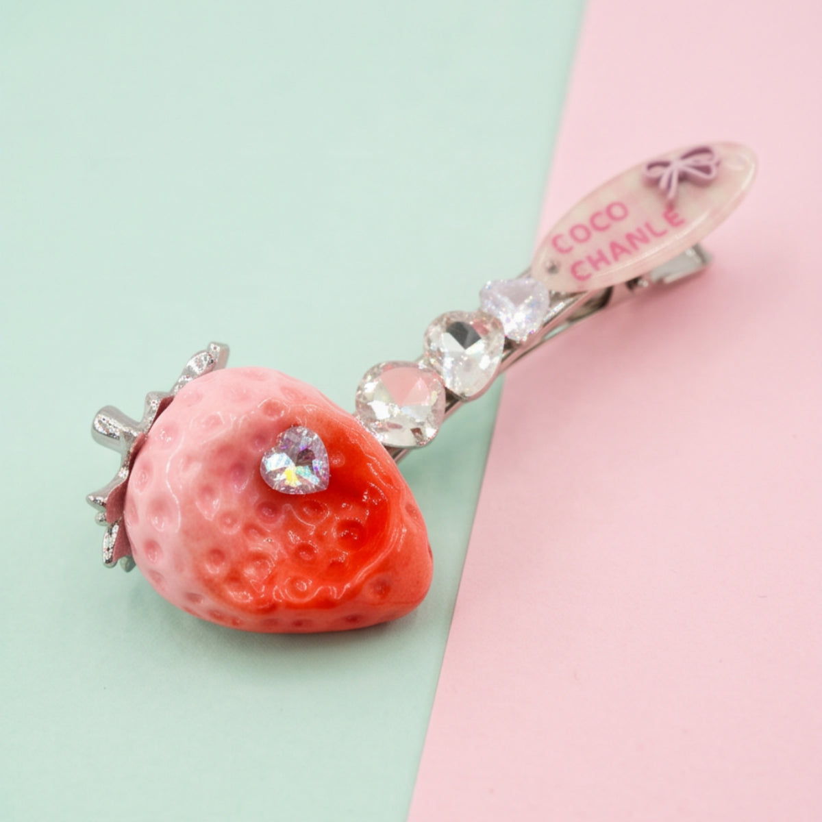 Gradient Strawberry Rhinestone Alligator Hair Clip