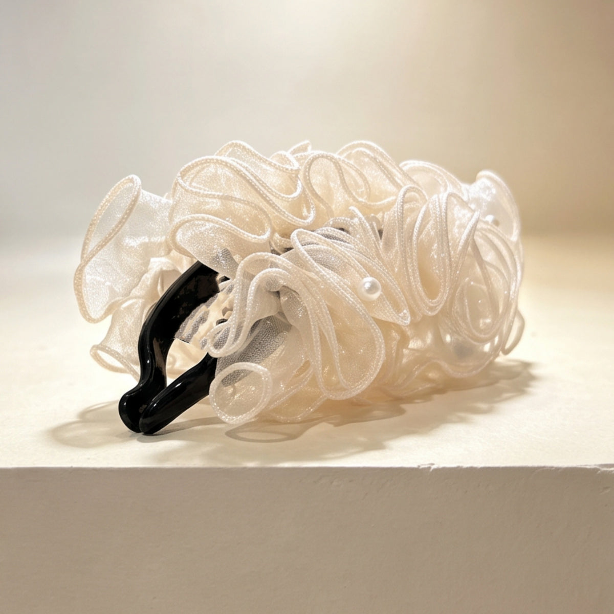 Off-White Pearl Pleated Mesh Banana Hair Clip