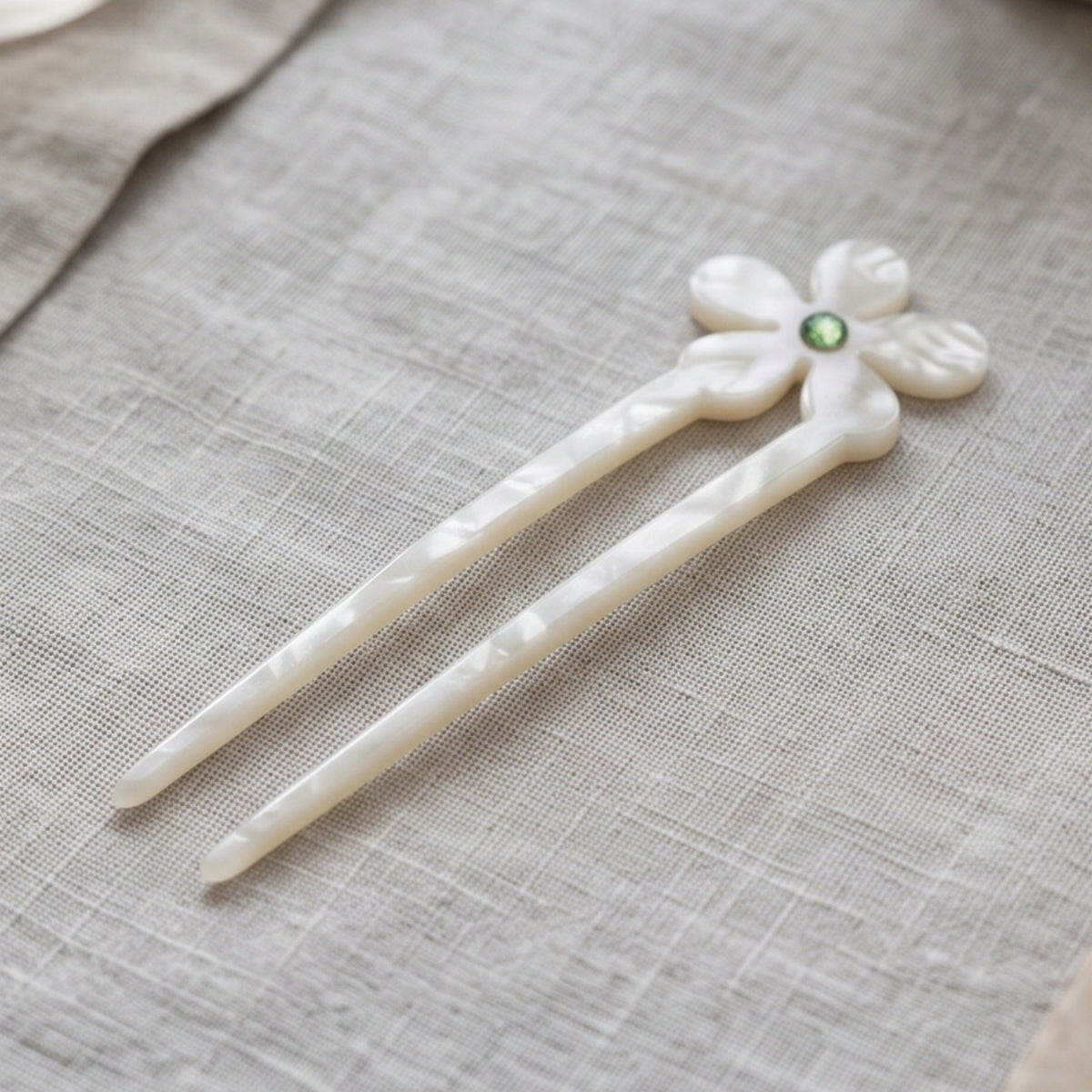Pearl White Floral Double-Prong Acetate Hair Fork