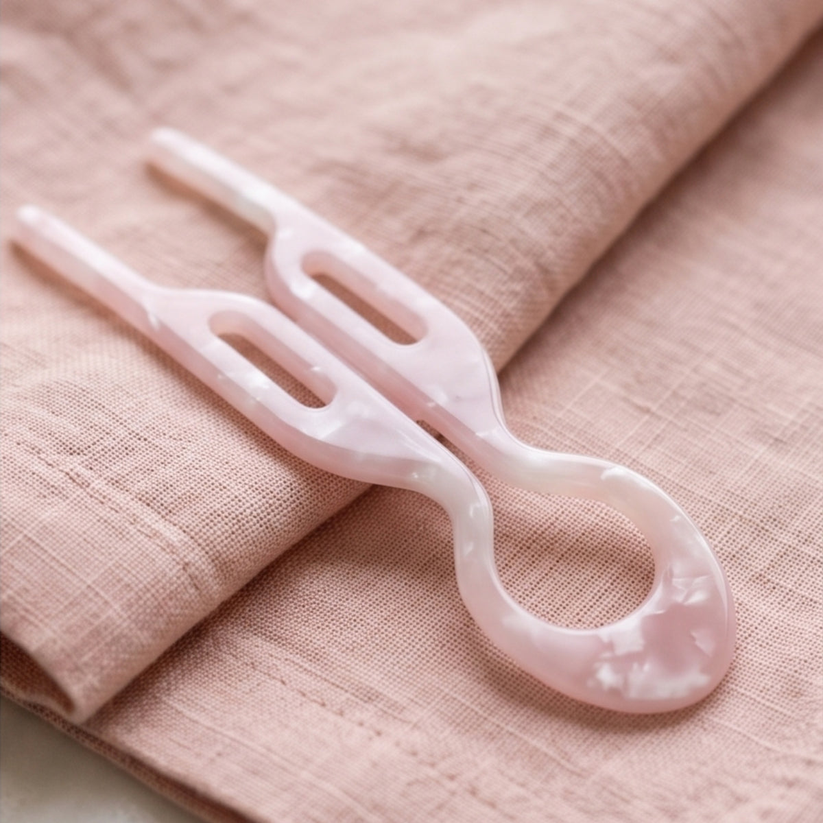Pearl White Ring Double-Prong Acetate Hair Fork